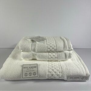 Hotel Vendome Bath Towel Set Luxury Cotton White 3 Pc Set Quick Dry Plush NEW